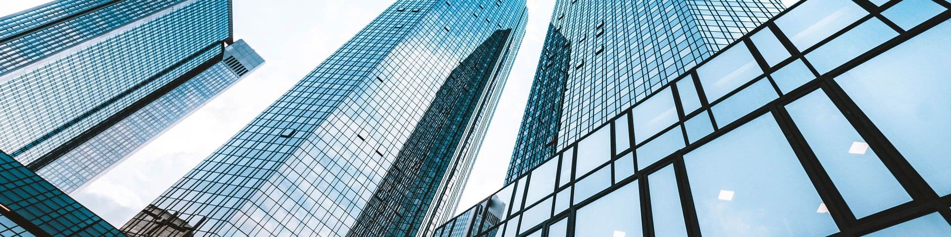 WORLDBESTPARTNERS Logo Image